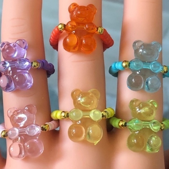 Hand Crafted Jewelry - Green Gummy Bear Beaded Ring NEW